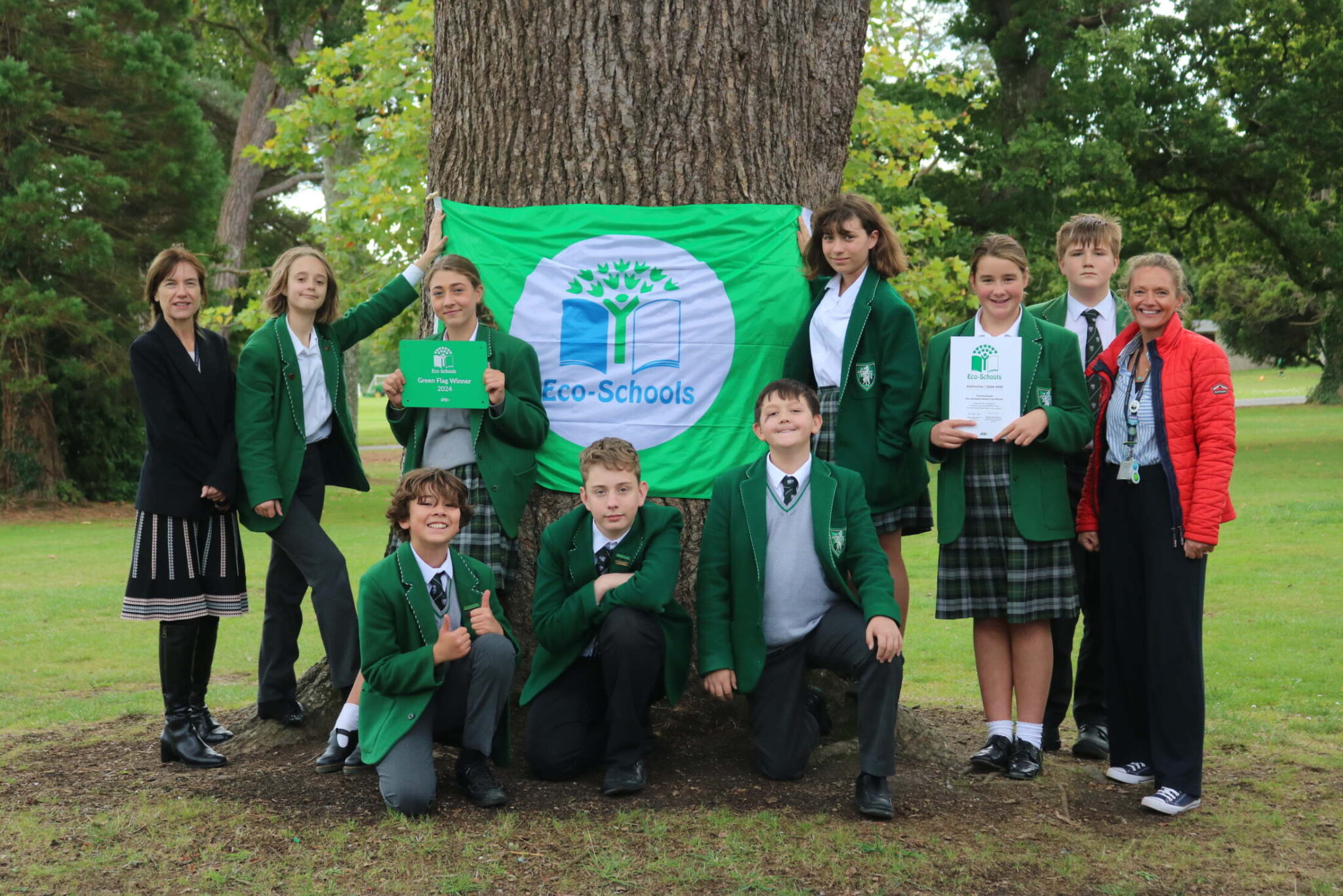 Green Team Achieve Green Flag Award Stover School